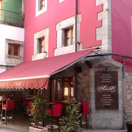 Pension Arbidel Ribadesella Εξωτερικό φωτογραφία